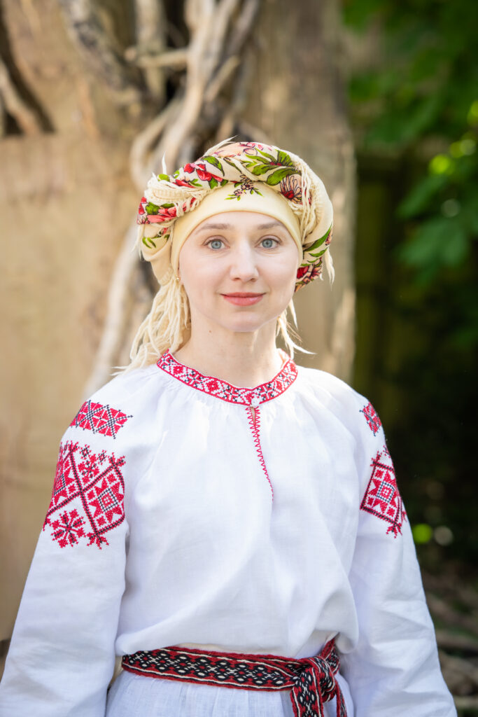 Hanna K, participant of the Vir folk singing group
