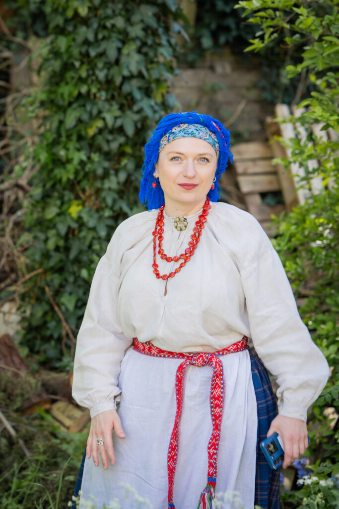 Hanna, participant of the Vir folk singing group